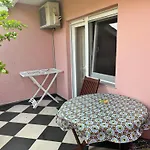 Veronika's House *