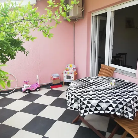 Veronika's House 아파트 *