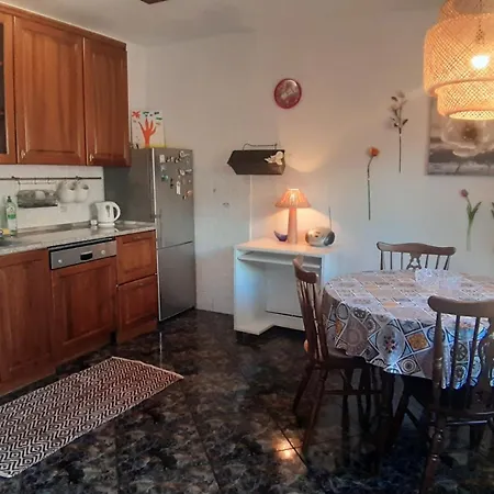 Veronika's House 아파트 *