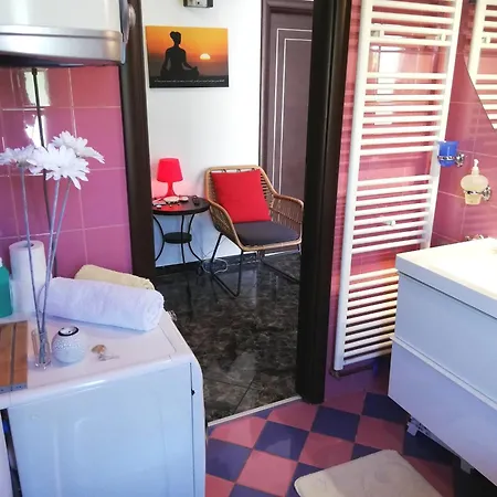 아파트 Veronika's House 풀라
