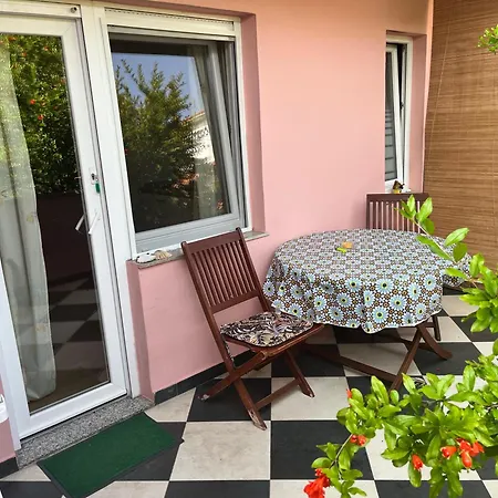Veronika's House Apartment
