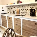 Veronika's House Πούλα