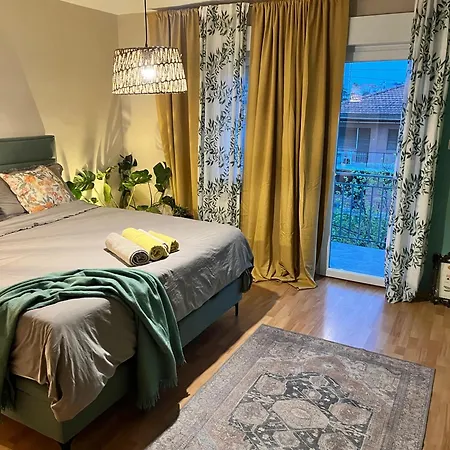 Veronika's House Apartment *