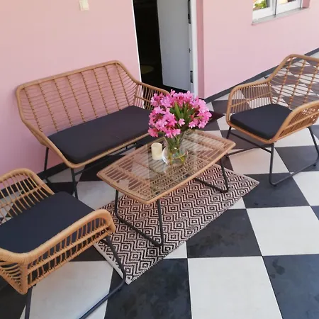 Veronika's House Πούλα