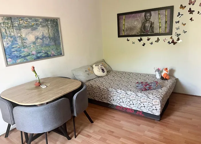 Veronika's House
